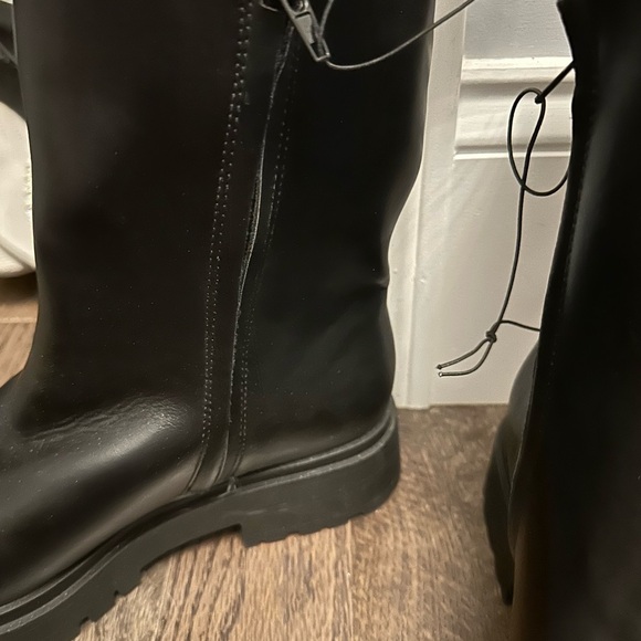 Brand new boots size 9 Primark. Manmade uppers. - Picture 2 of 5